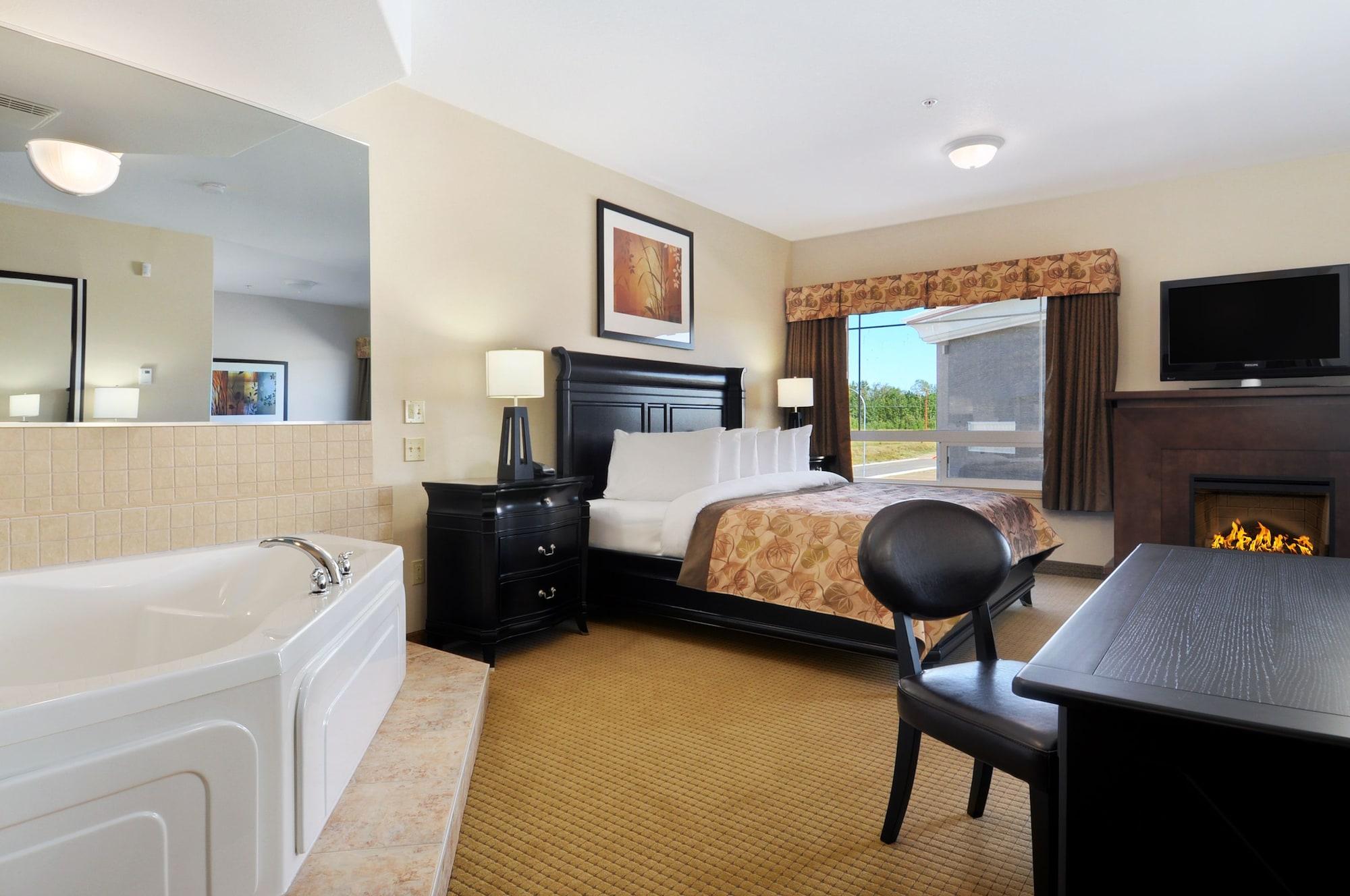 Ramada By Wyndham Lac La Biche Oda fotoğraf